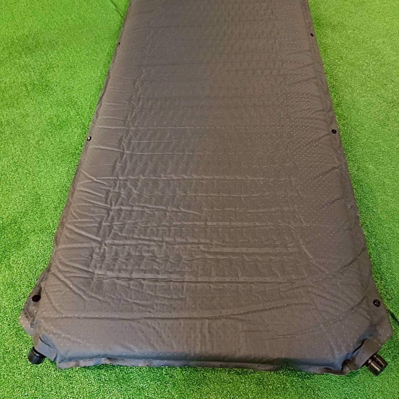 ◆WAQ(ワック)  インフレータブル式マット(オリーブ) シングル 同モデルで連結可能 厚み：8cm