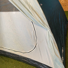Load image to gallery viewer, SOUTHFIELD Southfield 3-4 Person Dome Tent SF9405CD
